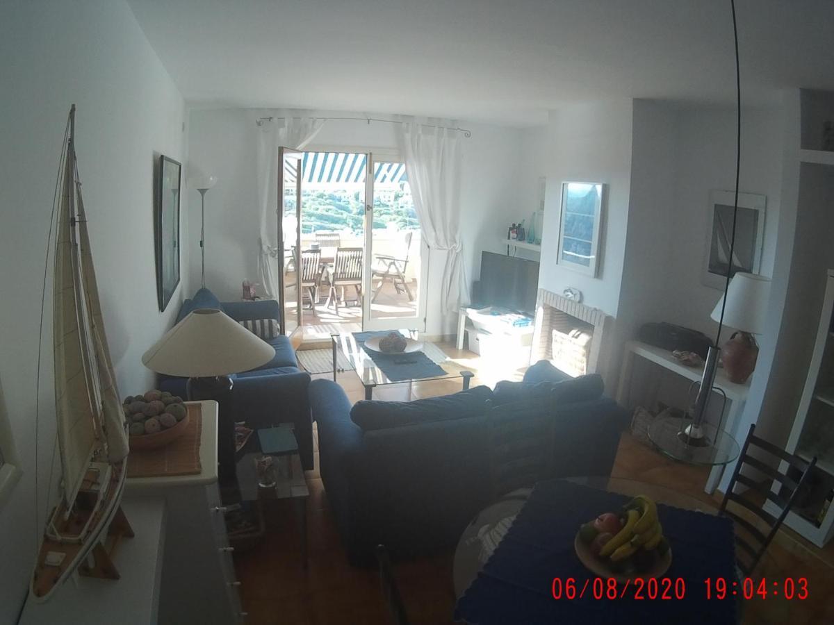 View Of 87 M2, Big Terrace Apartment *